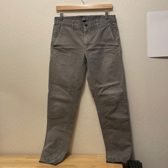 Vince grey chino joggers (28”) - Picture 1 of 9